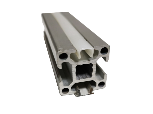 淺(qian)談PPO型材材料(liào)的用途和特(te)性